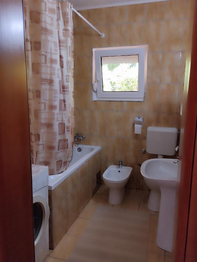 Miran Appartement Ivanica Buitenkant foto