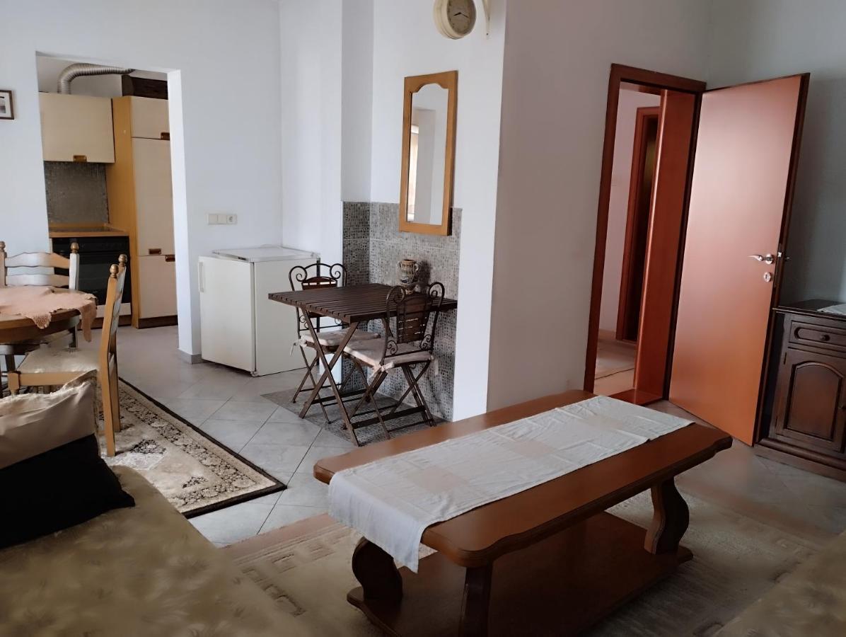 Miran Appartement Ivanica Buitenkant foto